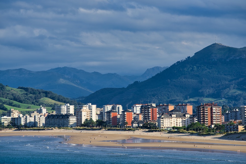 Les critères à prendre en compte pour choisir le bon type de location pour un investissement immobilier en Espagne