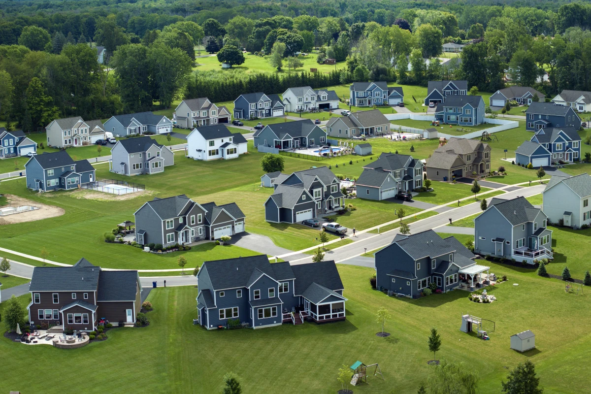 Le marché immobilier en zones rurales : opportunités et défis