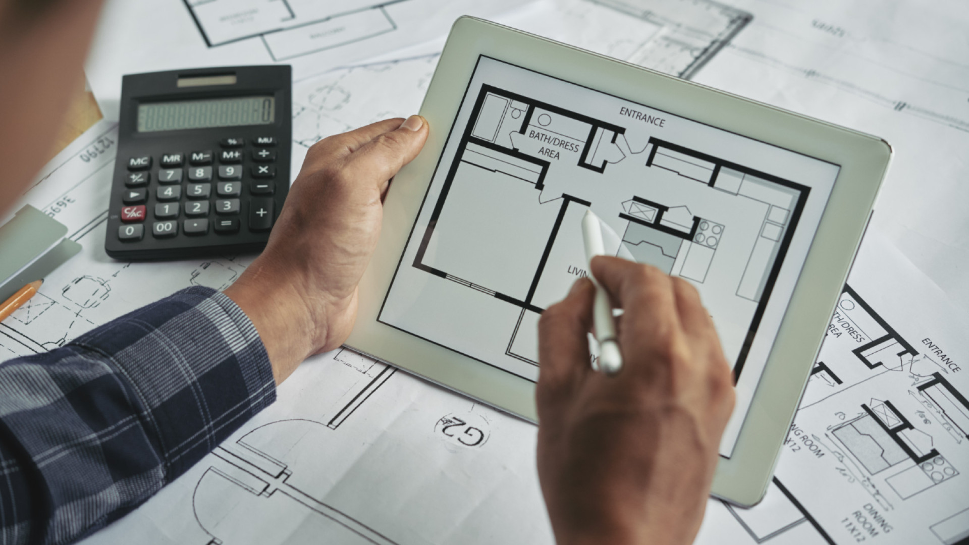 Constructeur de maison dans le Rhône : comment bien choisir ?